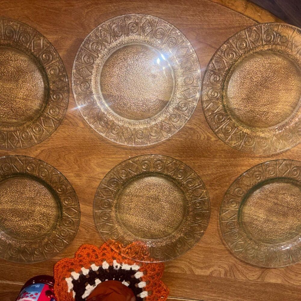 Mcm Multi Dinnerware